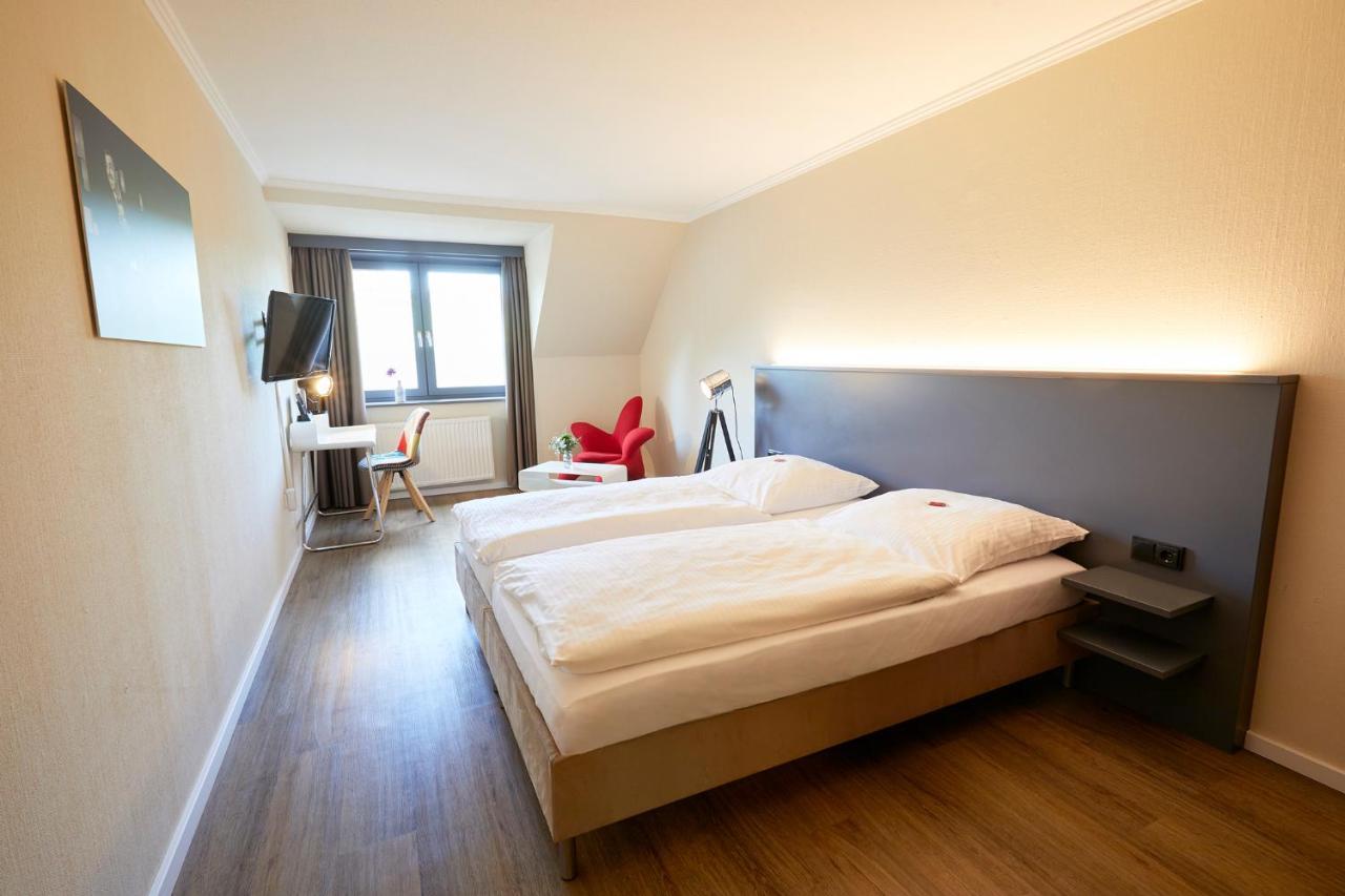 Kino-Hotel Meyer Harsefeld المظهر الخارجي الصورة