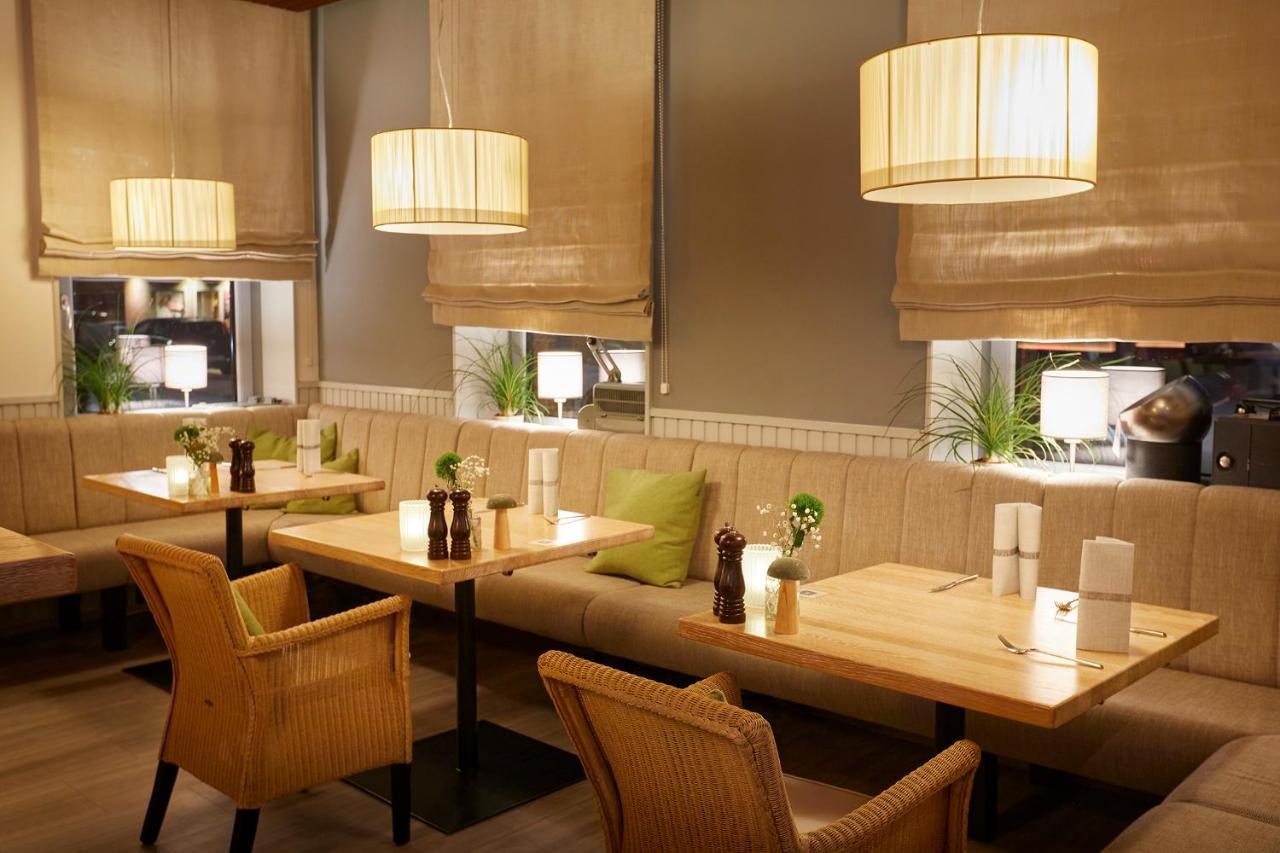 Kino-Hotel Meyer Harsefeld المظهر الخارجي الصورة